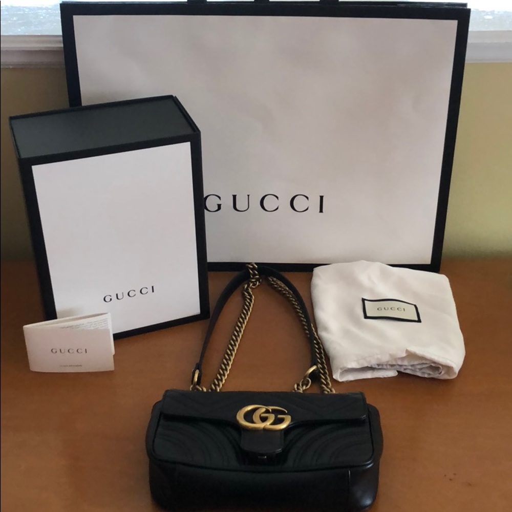 Gucci Marmont Small Matelassé Shoulder bag
